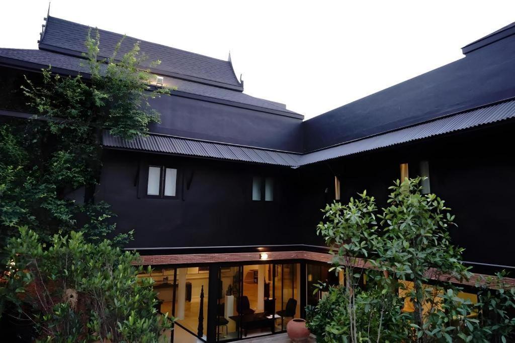Silp-Pa Phra Nakhon Si Ayutthaya Hotel Exterior foto